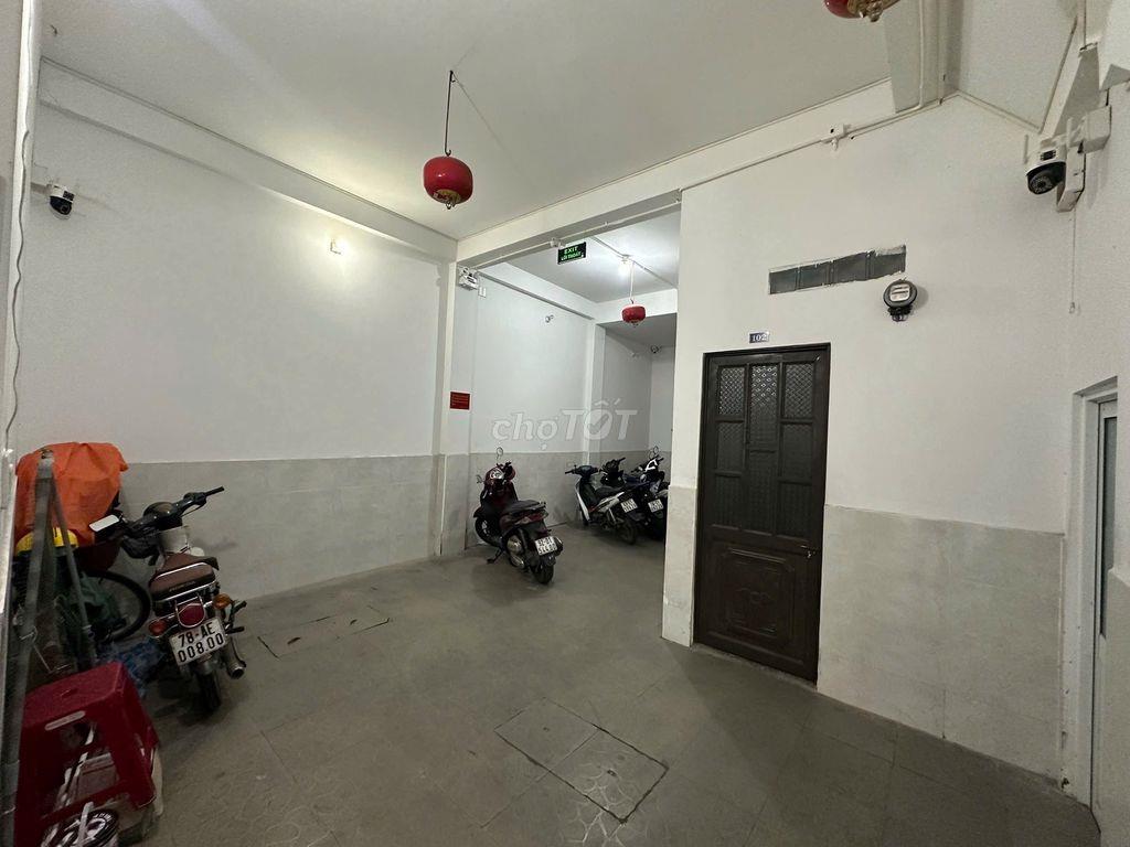 Phòng trọ cao cấp, Thang Máy K78/2B Lê Thanh Nghị