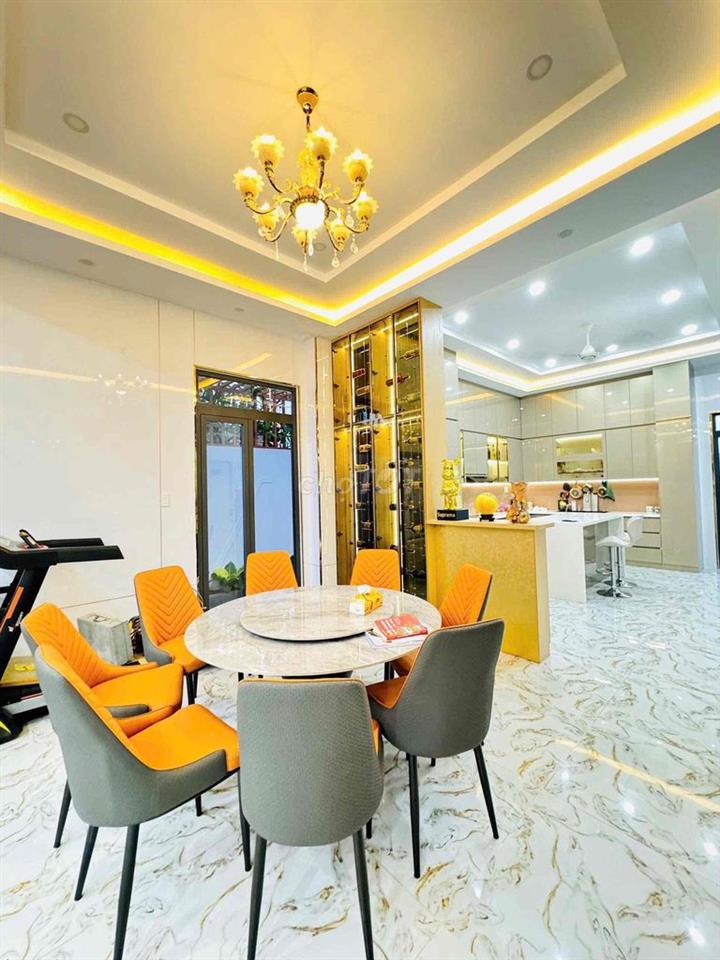 HẠ GIÁ BÁN GẤP BIỆT THỰ SÂN VƯỜN TÂN CỔ ĐIỂN