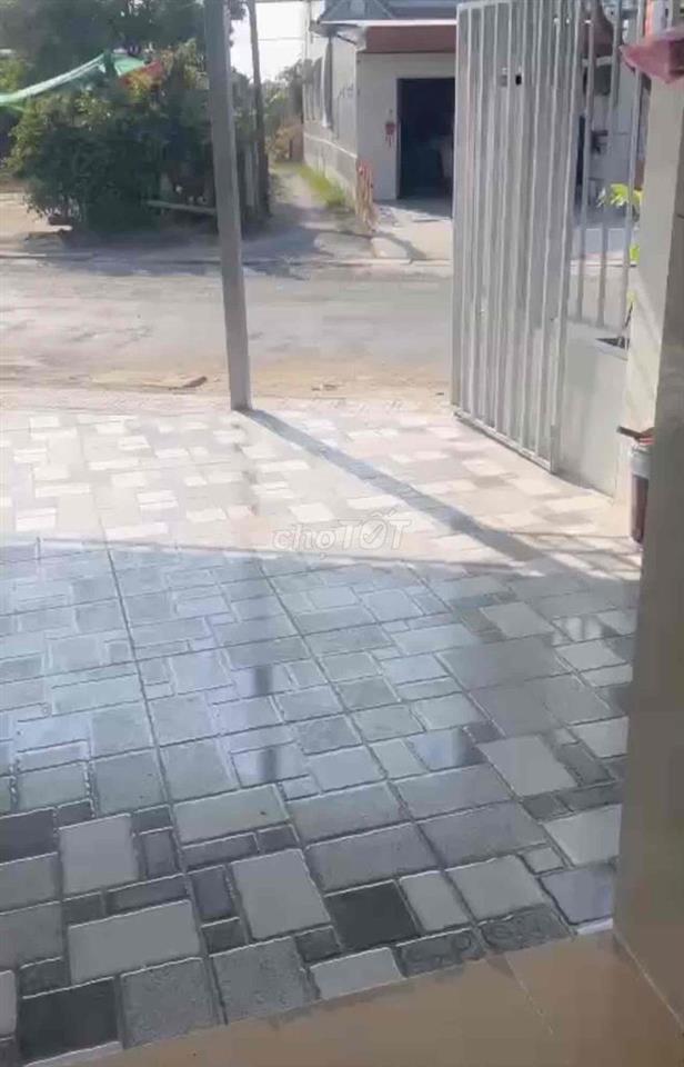 nhà cách chợ kiểng phước 500m