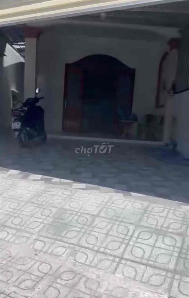 nhà cách chợ kiểng phước 500m