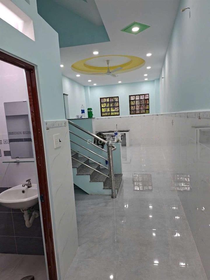 Bán gấp mặt tiền Mã lò 