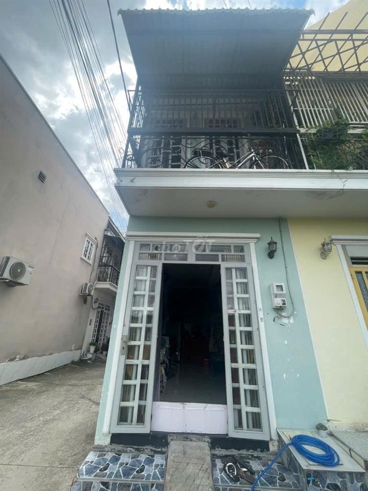 Bán nhà 1 lầu 2pn2wc quận 12