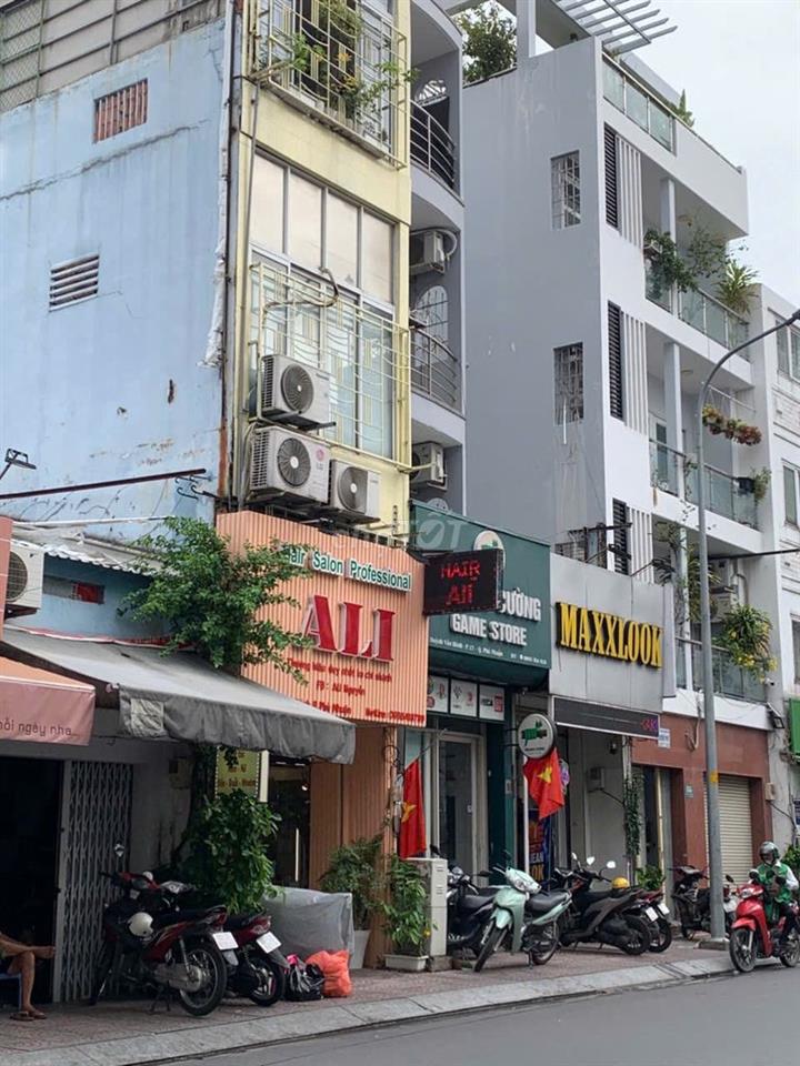 BÁN NHANH CĂN NHÀ MẶT TIỀN HUỲNH VĂN BÁNH 8 PHÒNG NGỦ