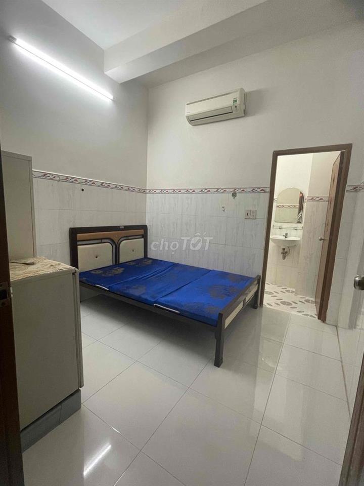 Cho thuê phòng sạch đẹp đủ tiện nghi gần ĐH NTT