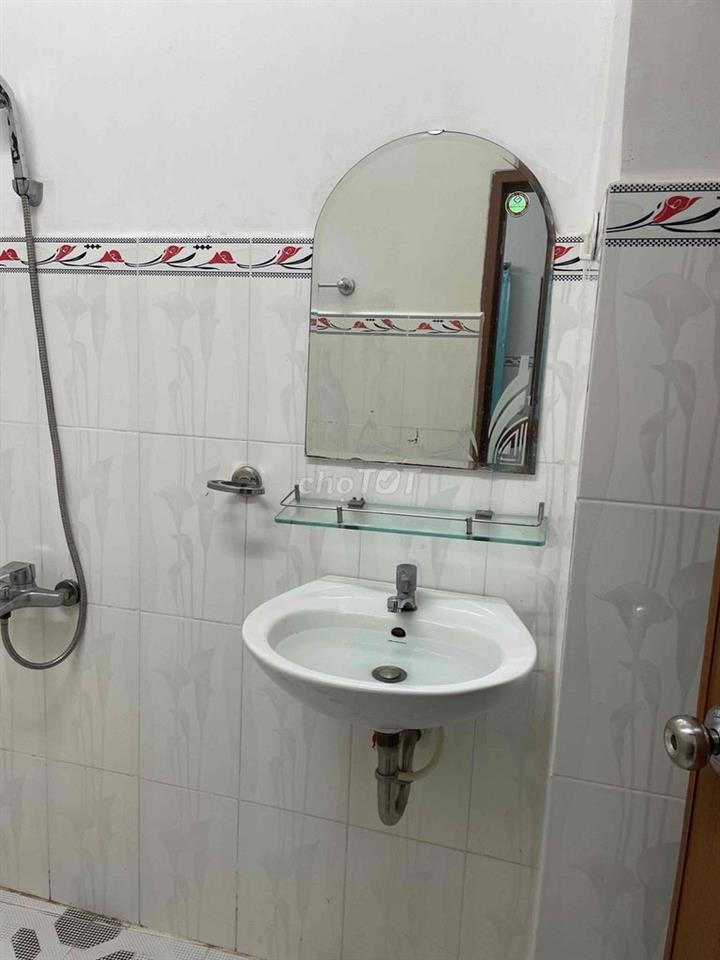 Cho thuê phòng sạch đẹp đủ tiện nghi gần ĐH NTT
