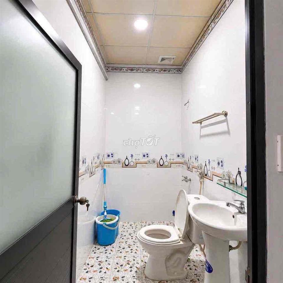 🏠Cho Thuê Nhà Nguyên Căn Hẻm 1247 Đường Huỳnh Tấn Phát, P.Phú Thuận Q7