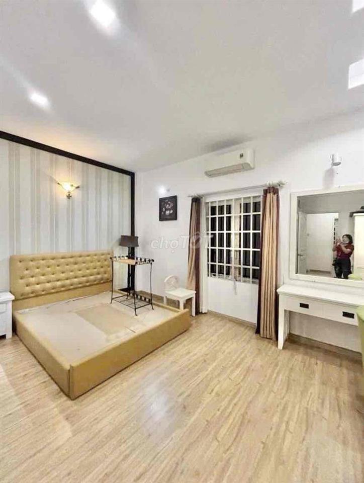 🏠Cho Thuê Nhà 4PN 5mx18m Mặt Tiền KDC Phạm Hữu Lầu P.Phú Mỹ Q7