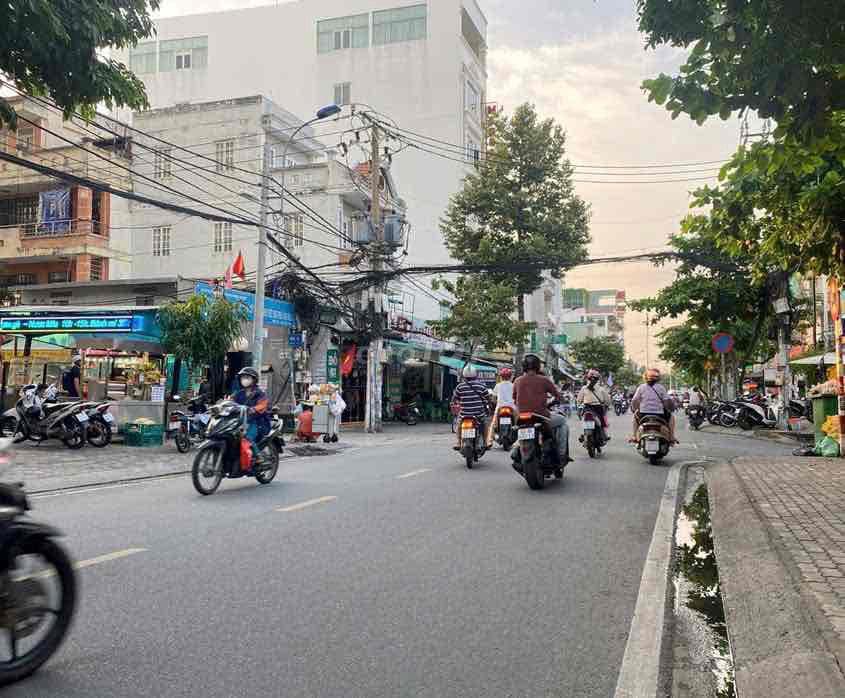 🏠Nguyên Căn 7x30m Mặt Tiền Kinh Doanh Đông Đúc - Lâm Văn Bền, Quận 7