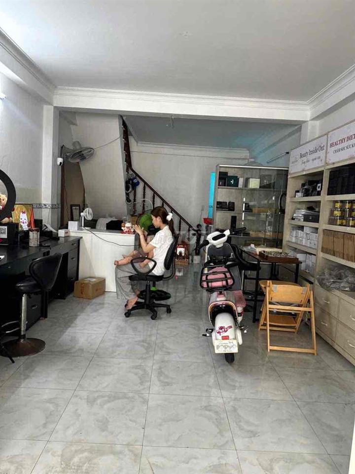 🏠Nguyên Căn 4x17m hẻm xe hơi Huỳnh Tấn Phát P.Tân Thuận - Quận 7
