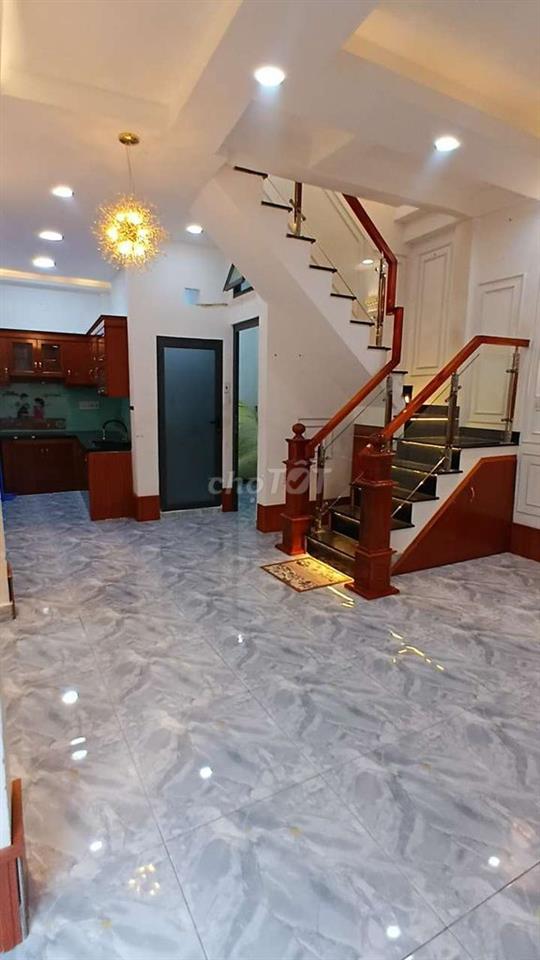 Nhà Sát Chợ Cầu Số 2, Bình Đông, 5m x 9, 2 Tầng, Sổ Hoàn Công 