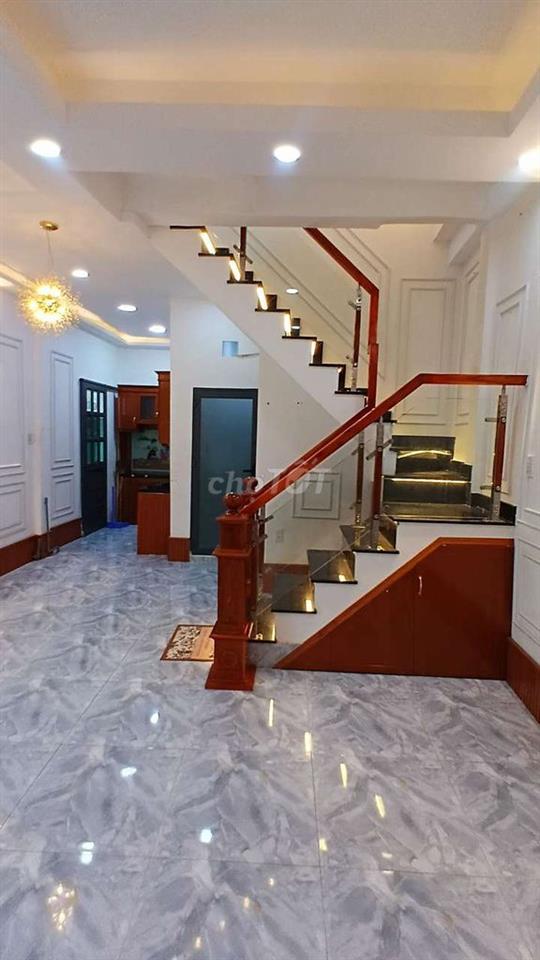 Nhà Sát Chợ Cầu Số 2, Bình Đông, 5m x 9, 2 Tầng, Sổ Hoàn Công 