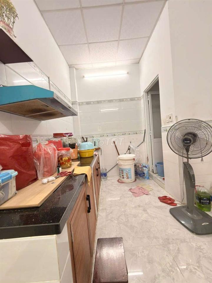 Gần Bến Xe Q8, 4,1m x 12, 1Lầu, 2PN, Chỉ Hơn 2 Tỏi