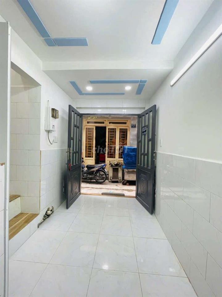 Trần Hưng Đạo, 1 Trệt, 1lầu, Sổ Hồng Riêng,  Chỉ Hơn 1 Tỏi