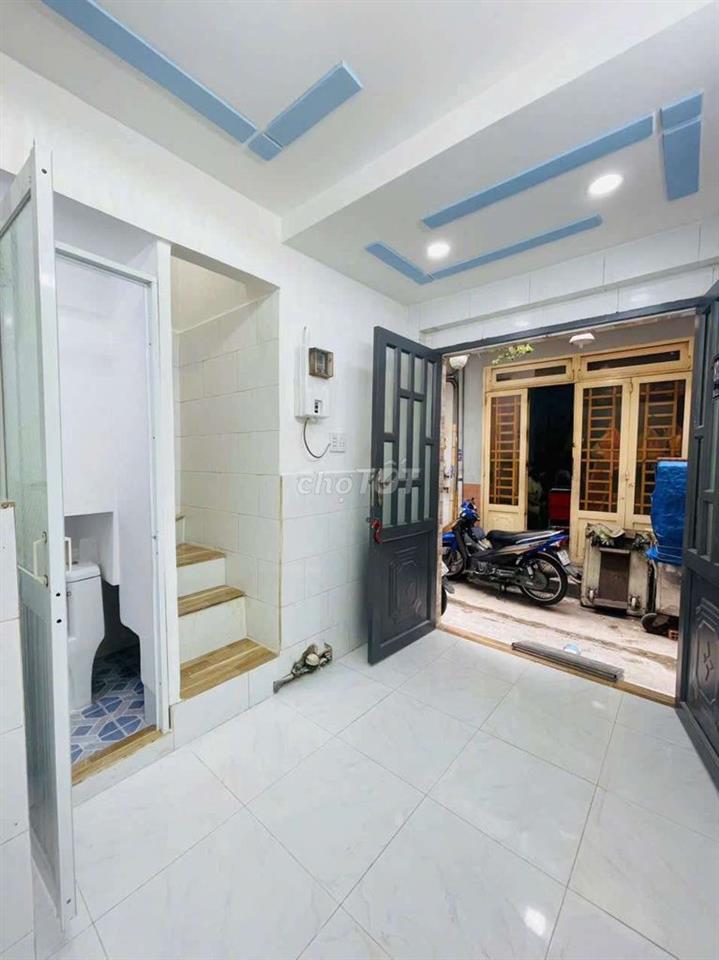 Trần Hưng Đạo, 1 Trệt, 1lầu, Sổ Hồng Riêng,  Chỉ Hơn 1 Tỏi