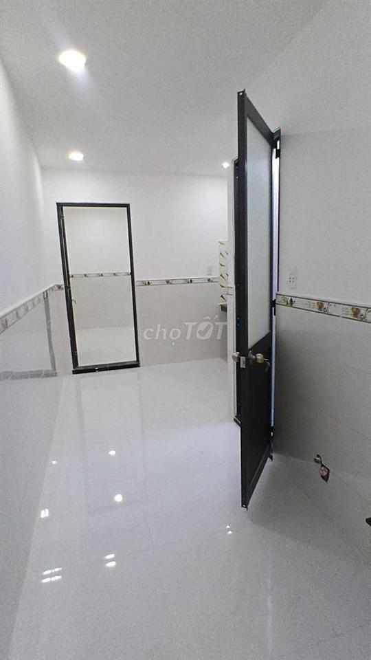 Gần Bến Xe Q.8, 3,2m x 17, 1lửng, 4PN, Chỉ Hơn 1 Tỏi