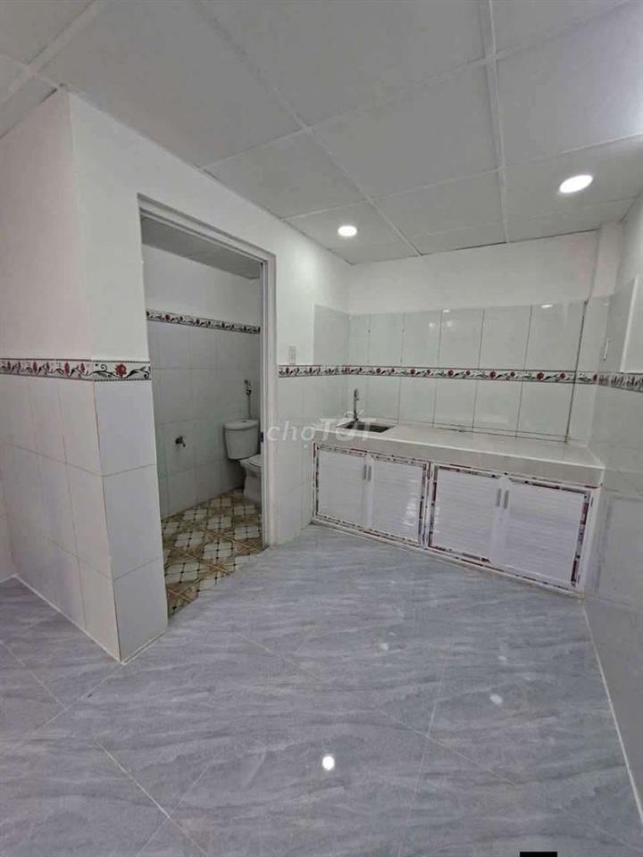 Gần Bến Xe Q8, 1 Trệt, 1 Lầu, Chỉ 950tr, Còn Thương Lượng 