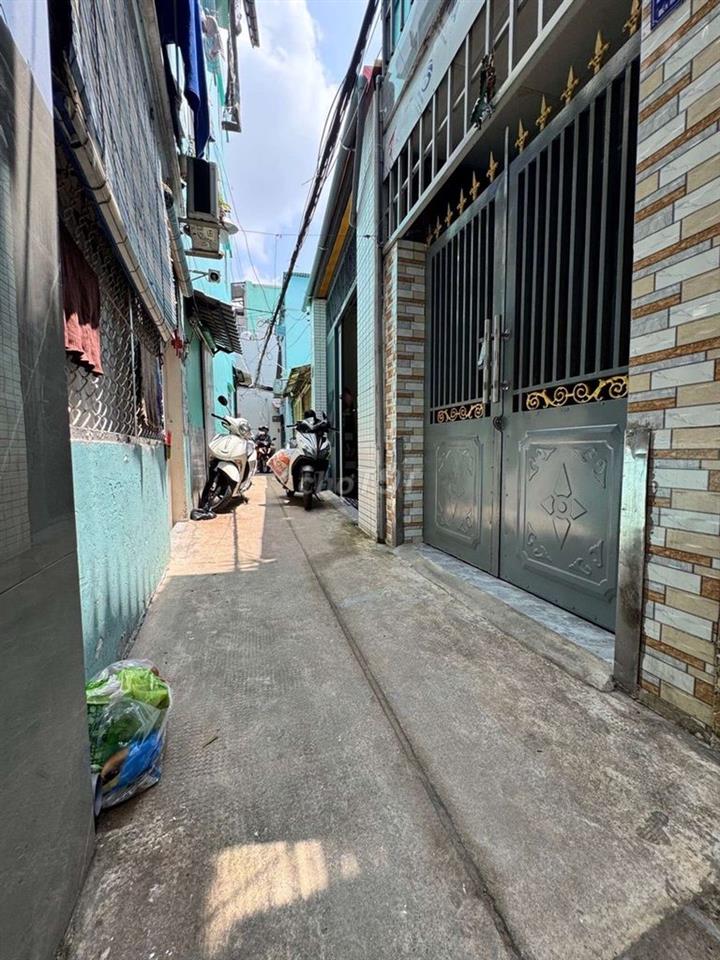 Bán Nhà Gần Cầu Chánh Hưng, 30m², SHR, Gía Nhỉn 2 Tỷ,