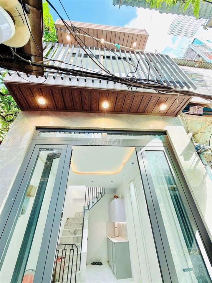 Bán Nhà Gần Cầu Chánh Hưng, 30m², SHR, Gía Nhỉn 2 Tỷ,