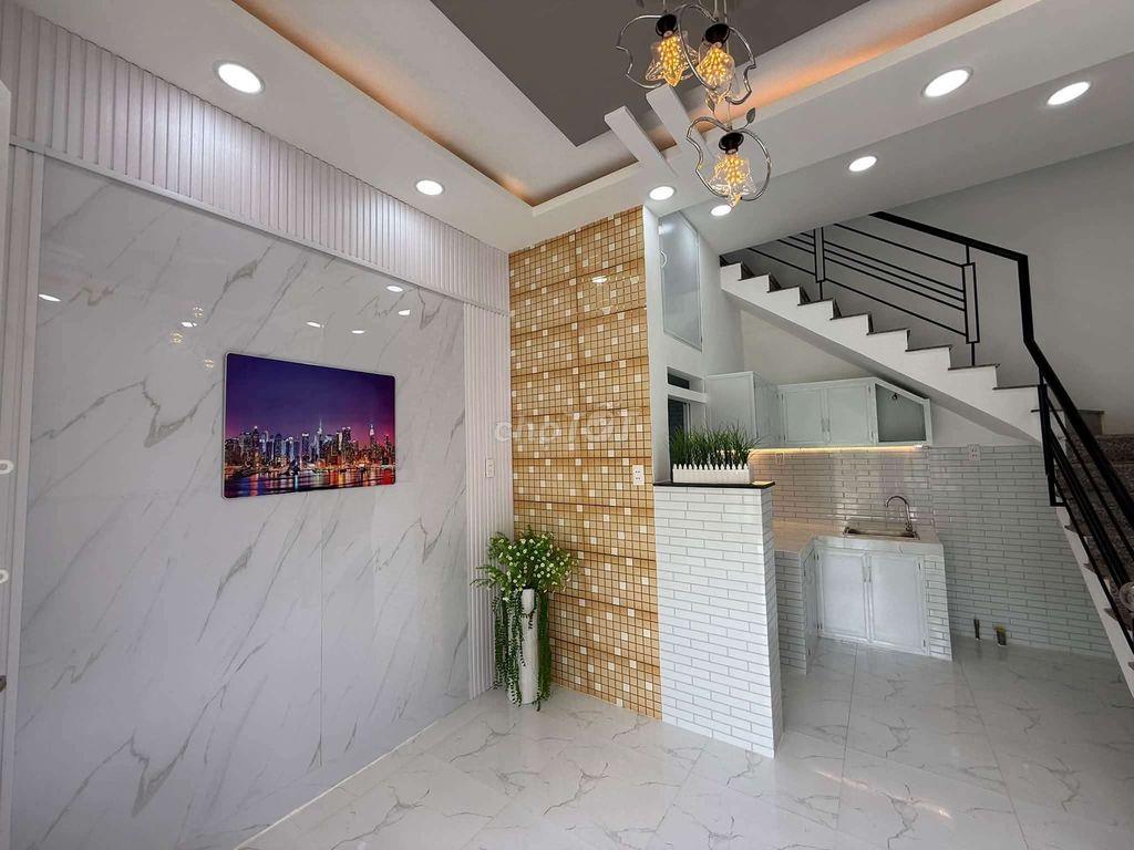 Bán Nhà Gần Bến Xe Q8, Ngang 4m, 2PN, Chỉ Hơn 1T