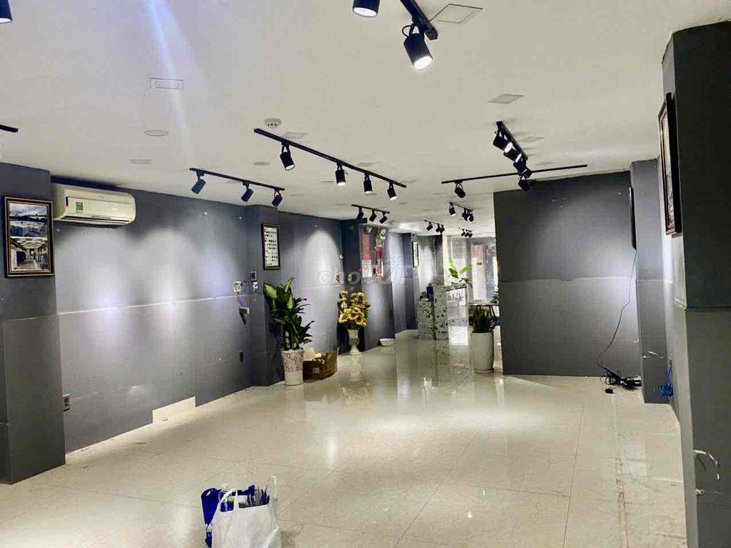 Mặt bằng mặt tiền đường Hồng Hà Sân Bay 90m2 !!!!