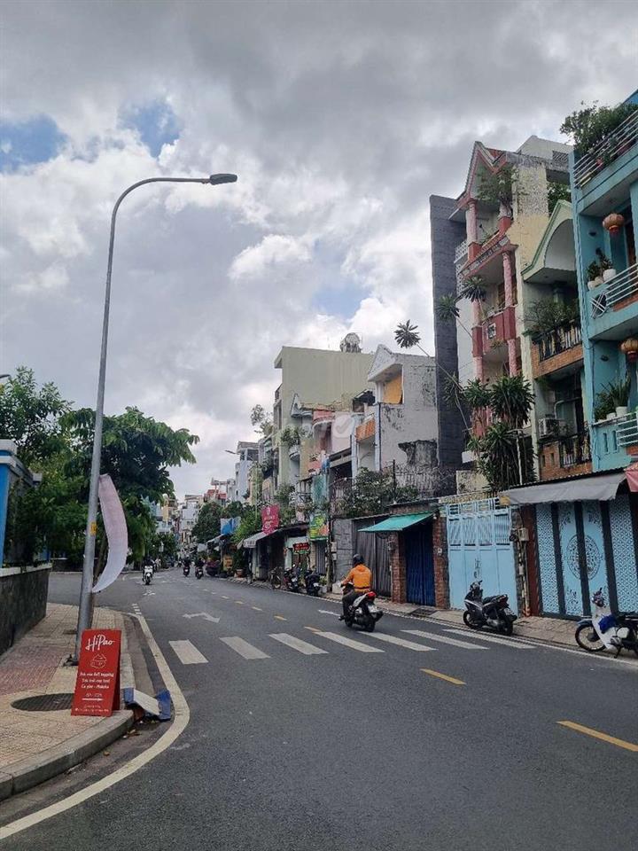Hạ giá 27tỷ còn 24tỷ MT 99 chấn hưng 