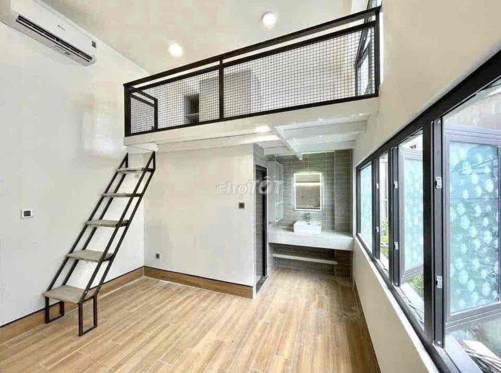 Căn hộ DUPLEX FULL NỘI THẤT gần HV HÀNG KHÔNG_THUẬN TIỆN RA Q10