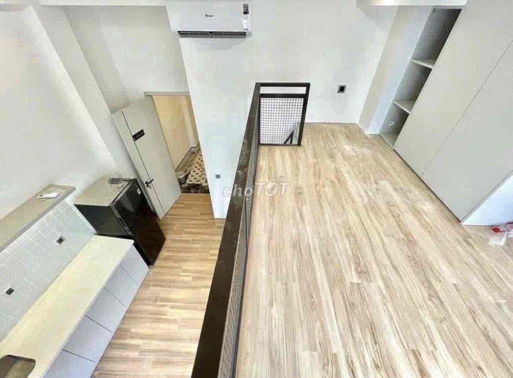 Căn hộ DUPLEX FULL NỘI THẤT gần HV HÀNG KHÔNG_THUẬN TIỆN RA Q10