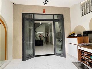 CHO THUÊ NHÀ ĐẸP FULL NỘI THẤT TĂNG NHƠN PHÚ B GẦN VINCOM LÊ VĂN VIỆT