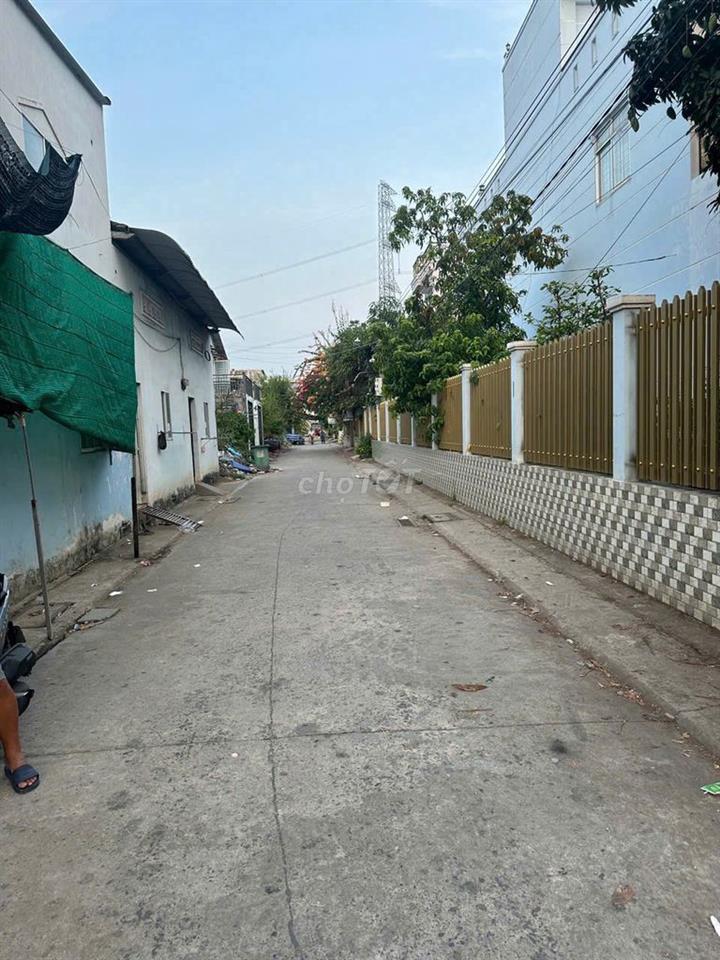 Đất khu dân sư Long Hậu