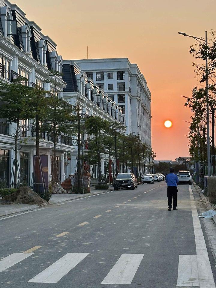 MUA NHÀ ĐỪNG ĐỂ NHÀ LŨ. SHOPHOUSE PHÚ XUÂN CITY, CỐT NỀN CAO RÁO, KHÔNG NGẬP LỤT.