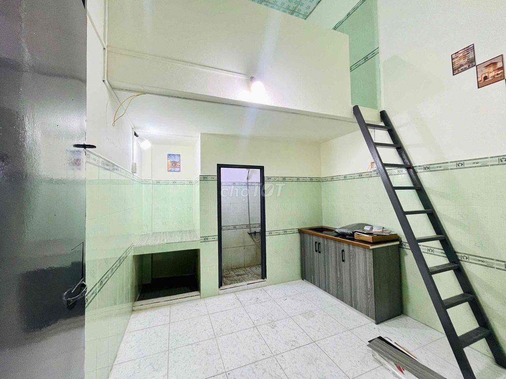 Dẫy Trọ Duplex Mới Xây Giá Rẻ Chỉ 3trX Ngay Lê Trọng Tấn- Cầu Bưng