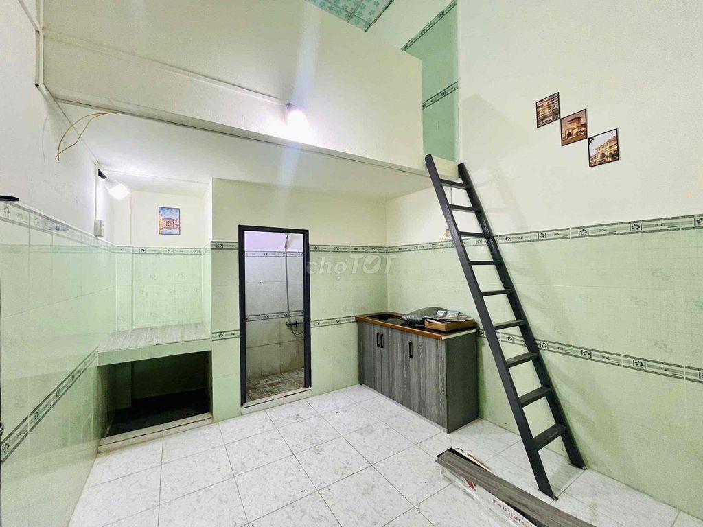 Dẫy Trọ Duplex Mới Xây Giá Rẻ Chỉ 3trX Ngay Lê Trọng Tấn- Cầu Bưng