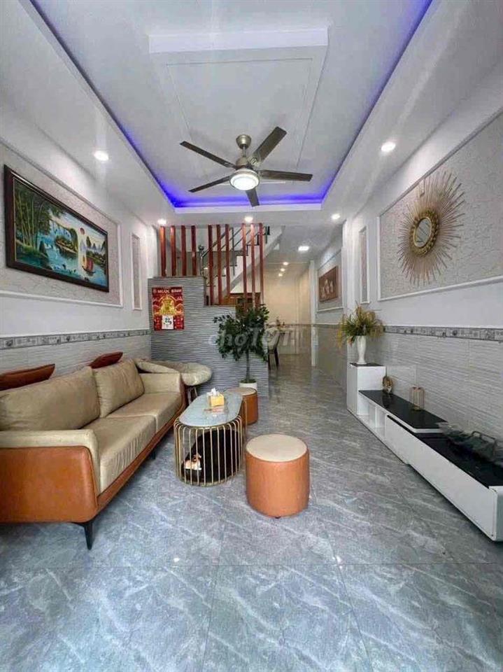 E cần bán gấp nhà Quang Trung, P10 - hẻm 6m thông xe, đang cho thuê