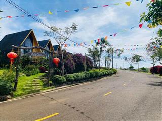 ☕ CUỐI TUẦN RỒI, ĐỪNG CHỈ ĐI NGHỈ — HÃY CÓ MỘT NƠI ĐỂ TRỞ VỀ