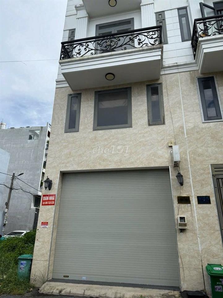Quận 12 , Nhà Phố liền kề