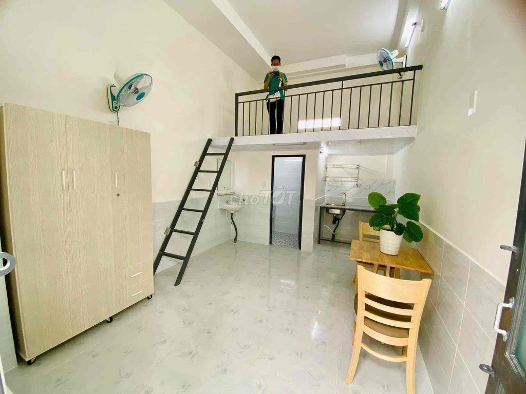 Phòng Gác Cao không đụng đầu ngay ngã tư an sương