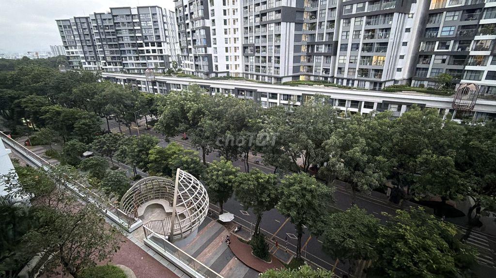 10,8 tỷ Chính Chủ Bán CHCC Celedon City, Diamond Alnata Plus. Tầng 8