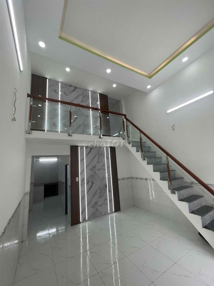 Tôi cần bán căn nhà sc 3 phòng ngủ 2 wc 1 phòng thờ tại tân bình dĩ an