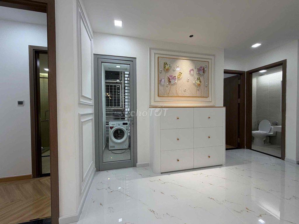 Cần cho thuê căn hộ nội thất luxury tại Vinhomes - Landmark 81.
