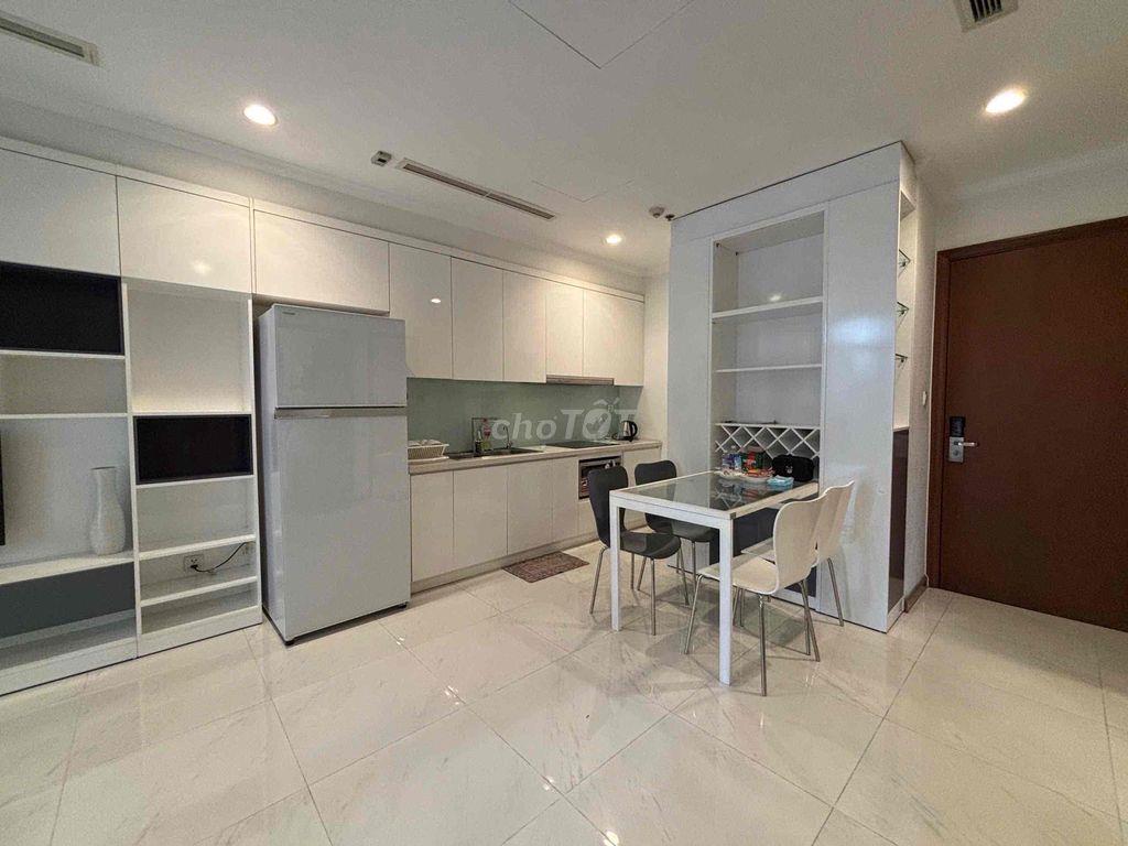 Chính chủ gửi cho thuê căn 1pn tại Toà C2 - vinhomes central park