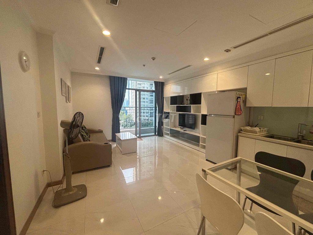 Chính chủ gửi cho thuê căn 1pn tại Toà C2 - vinhomes central park
