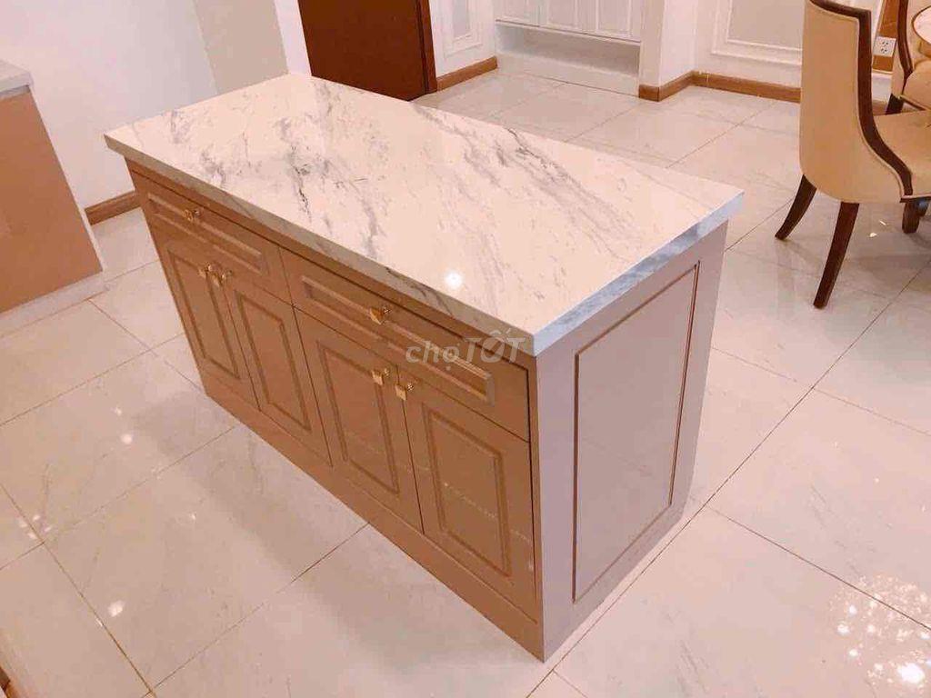 Cần cho thuê căn 2pn Toà Landmark 2, ưu tiên vào sớm