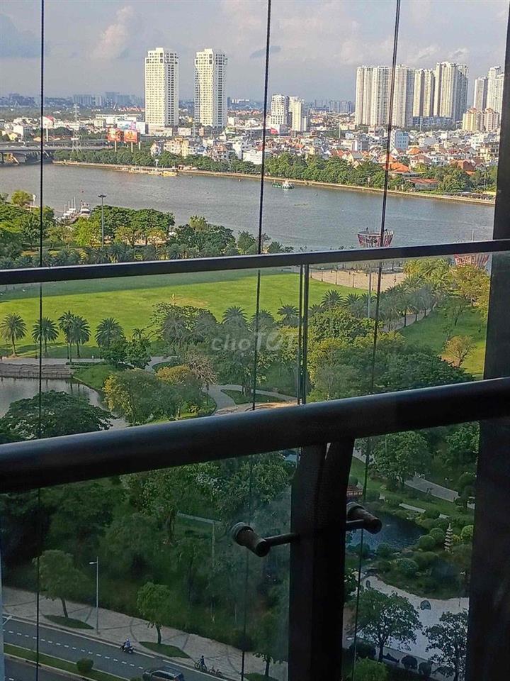 Cho thuê căn 2pn diện tích lớn view sông