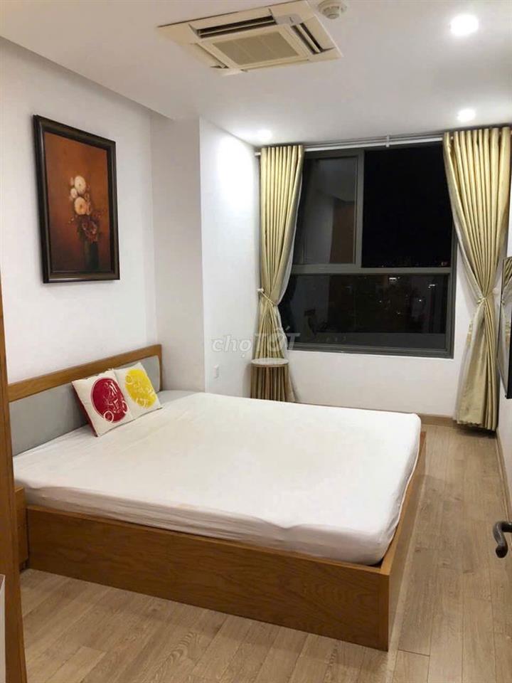 Cho thuê chung cư Samland Airport, Nguyên Hồng- 2Pn, Full NT giá 14tr