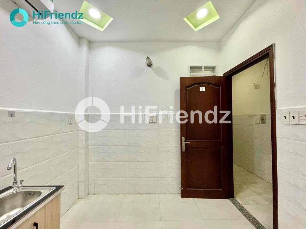 NHÀ SẠCH SẼ THANG MÁY GỌN GÀNG CHO 1-2 NGƯỜI Ở Y HÌNH NGAY KHU TÊN LỬA