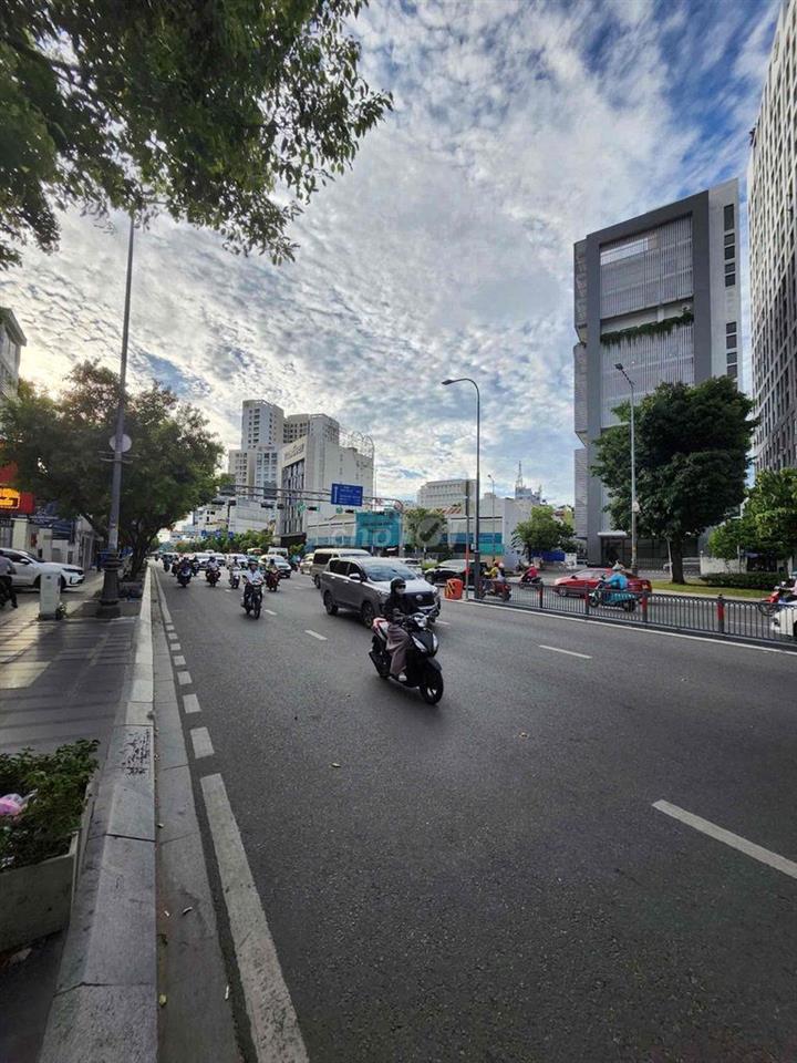🌈 TOÀ VĂN PHÒNG MẶT TIỀN NGUYỄN VĂN TRỖI SÀN 140m2