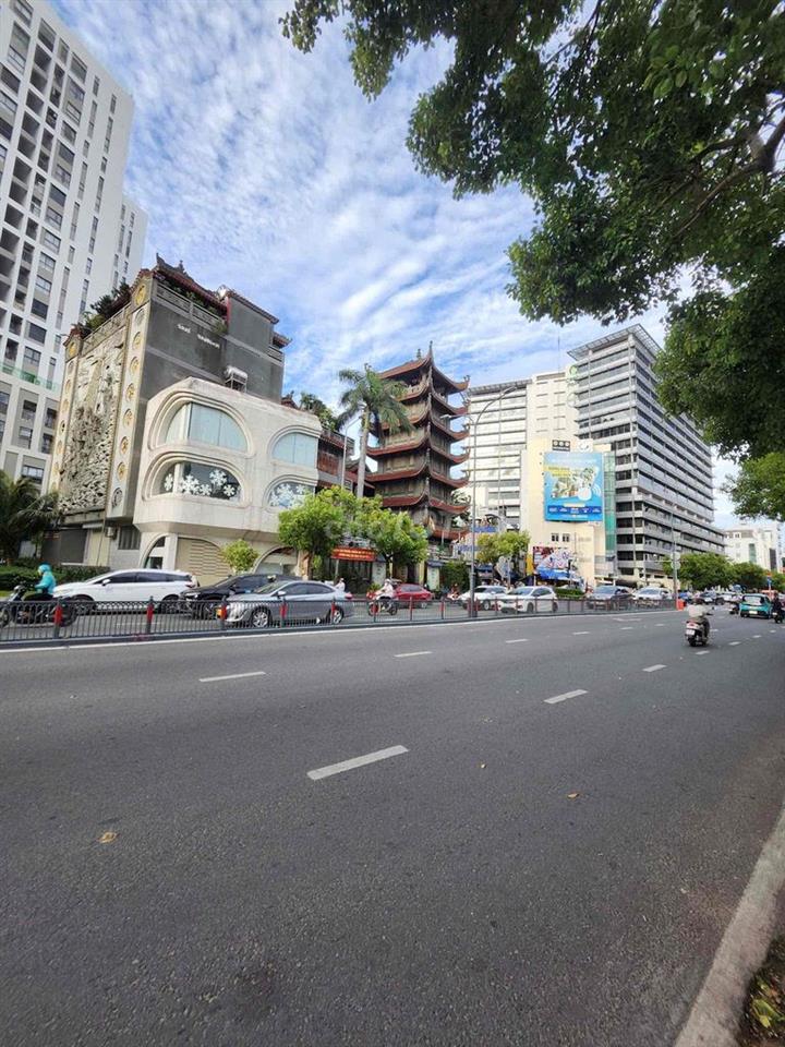 🌈 TOÀ VĂN PHÒNG MẶT TIỀN NGUYỄN VĂN TRỖI SÀN 140m2