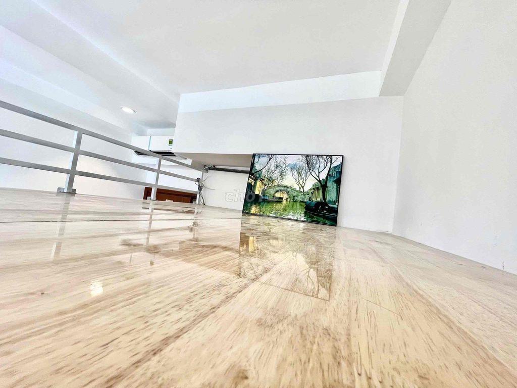 DUPLEX CỬA SỔ LỚN – TRUNG TÂM QUẬN 1 ✨  • Thiết kế: Dạng Duplex gác