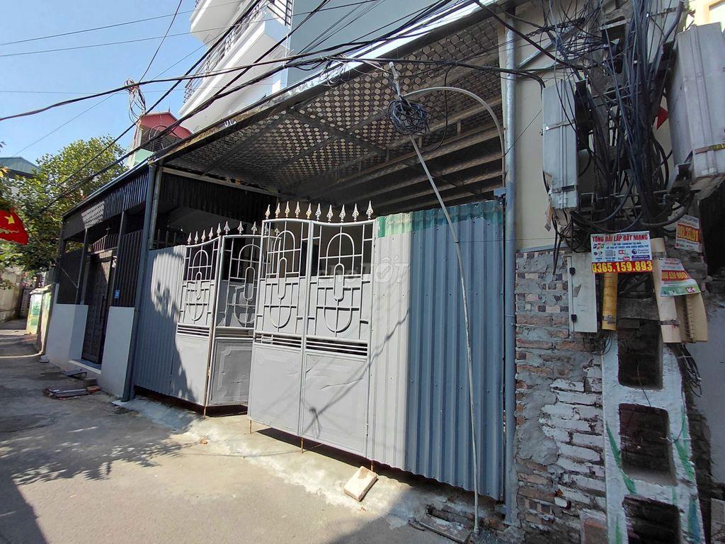 Cho thuê xưởng giá rẻ: xưởng mặt bằng điện tích 100m2, đường 2,5m