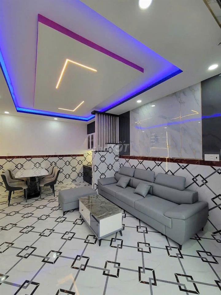 Bán nhà gần chợ, trường học 1 trệt 1 lầu giá chỉ 1c tỷ 900 triệu!!